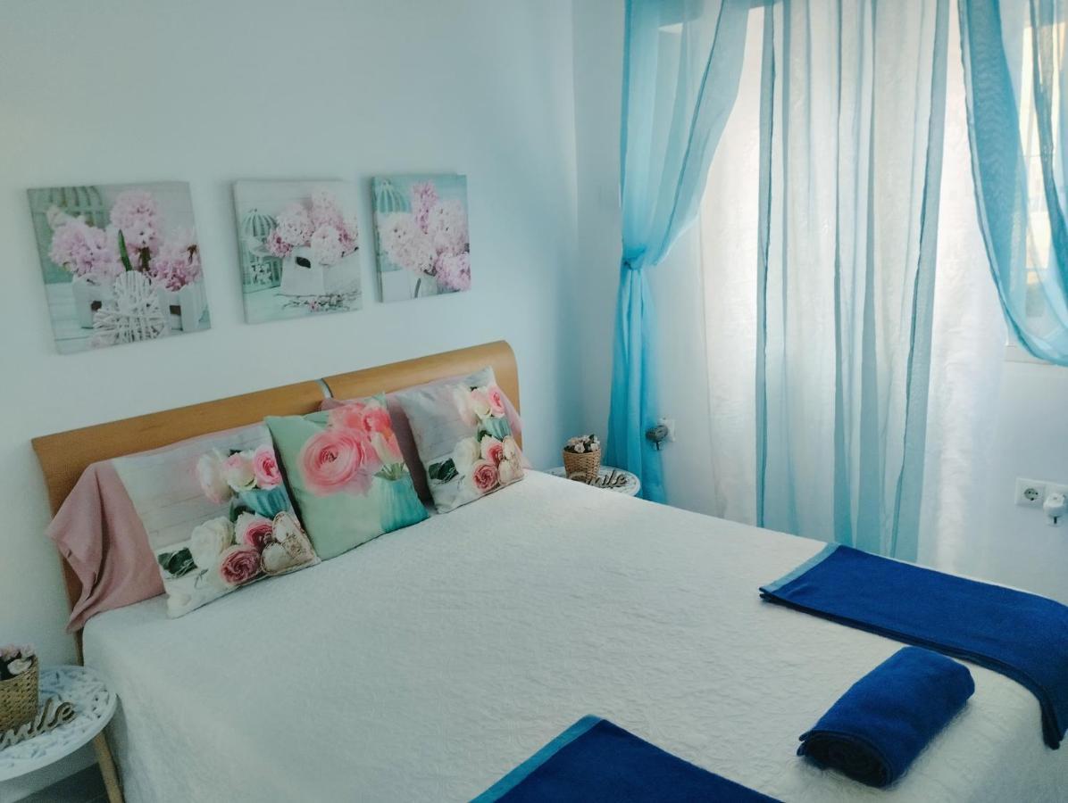 Loft En Nueva Malaga Leilighet Eksteriør bilde